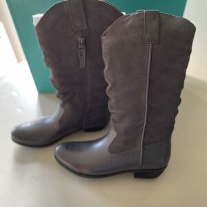 NIB SoftWalk Rock Creek Boots Leather & Suede GREY 6.5 NARROW